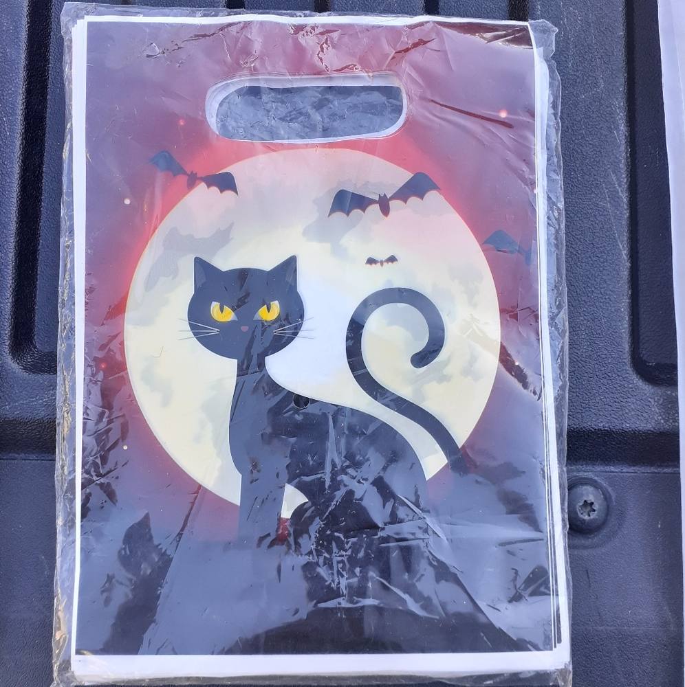 🎃 72 count Halloween Treat Bags NIP